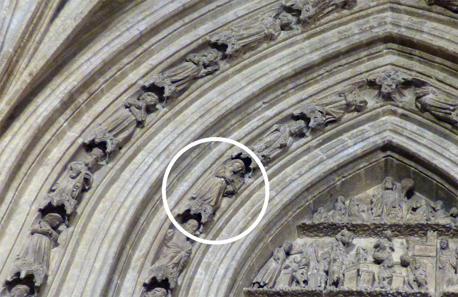 Organo eramangarri jolea Gasteizko Santa Maria katedralaren elizpeko ezkerreko portadan. (Arg: JMBA)