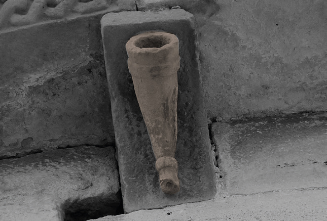 Artaizko San Martin elizako adarra. (Arg.: JMBA)