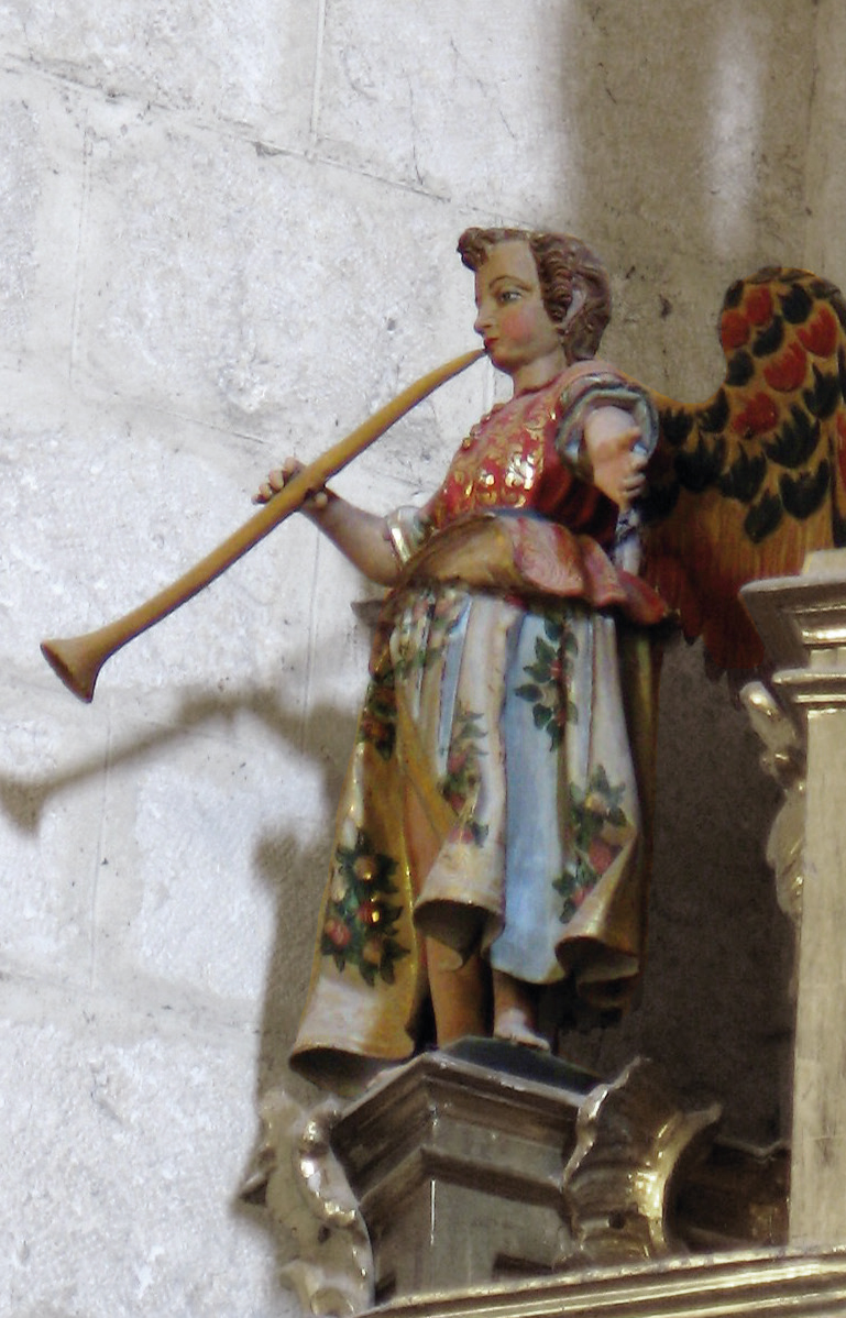 Done Bikendi Haraneko elizako bi tronpeta joleak. (Arg.: Aintzane Erkizia)