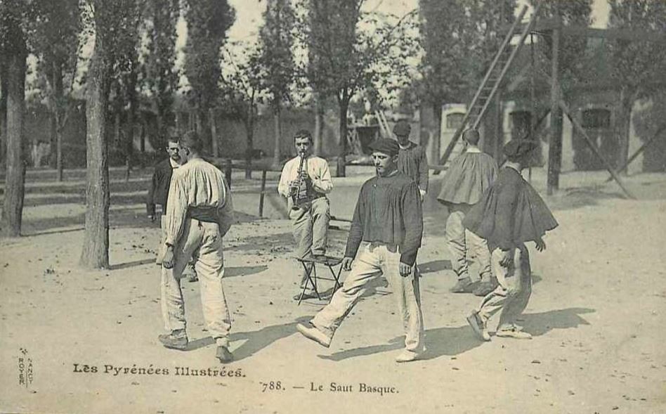Klarinete-jole bakarlaria dantzariekin. (Iturria: paysbasqueavant.blogspot.com)