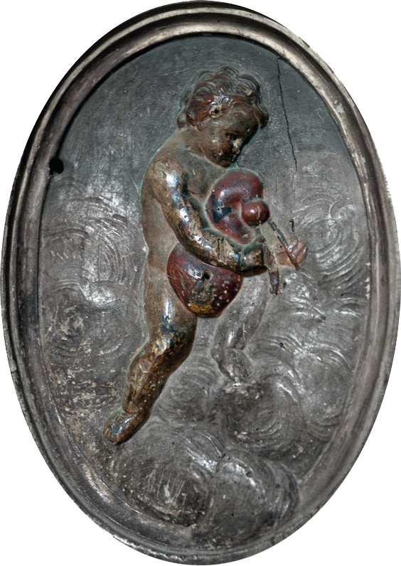 Sesmako Jasokundearen parrokiako organoan agertzen den xirolarru-jolea. (Arg.: JMBA)