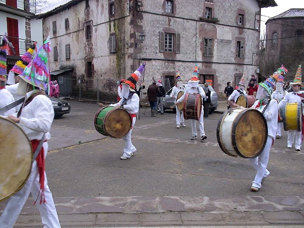 Erratzuko Damak. Erratzu, 2010/02/16. (Arg.: J. M. Beltran - A. Barrenetxea)