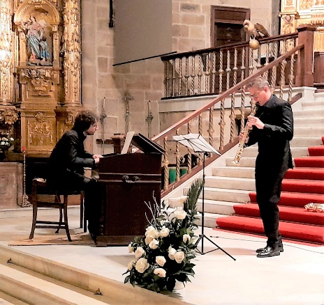 V. Thévenaz eta V. Barras, harmonium-saxofoi kontzertua. Oiartzun, 2021. (Arg.: Antton Mendizabal)